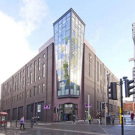 Premier Inn Liverpool City Exterior foto